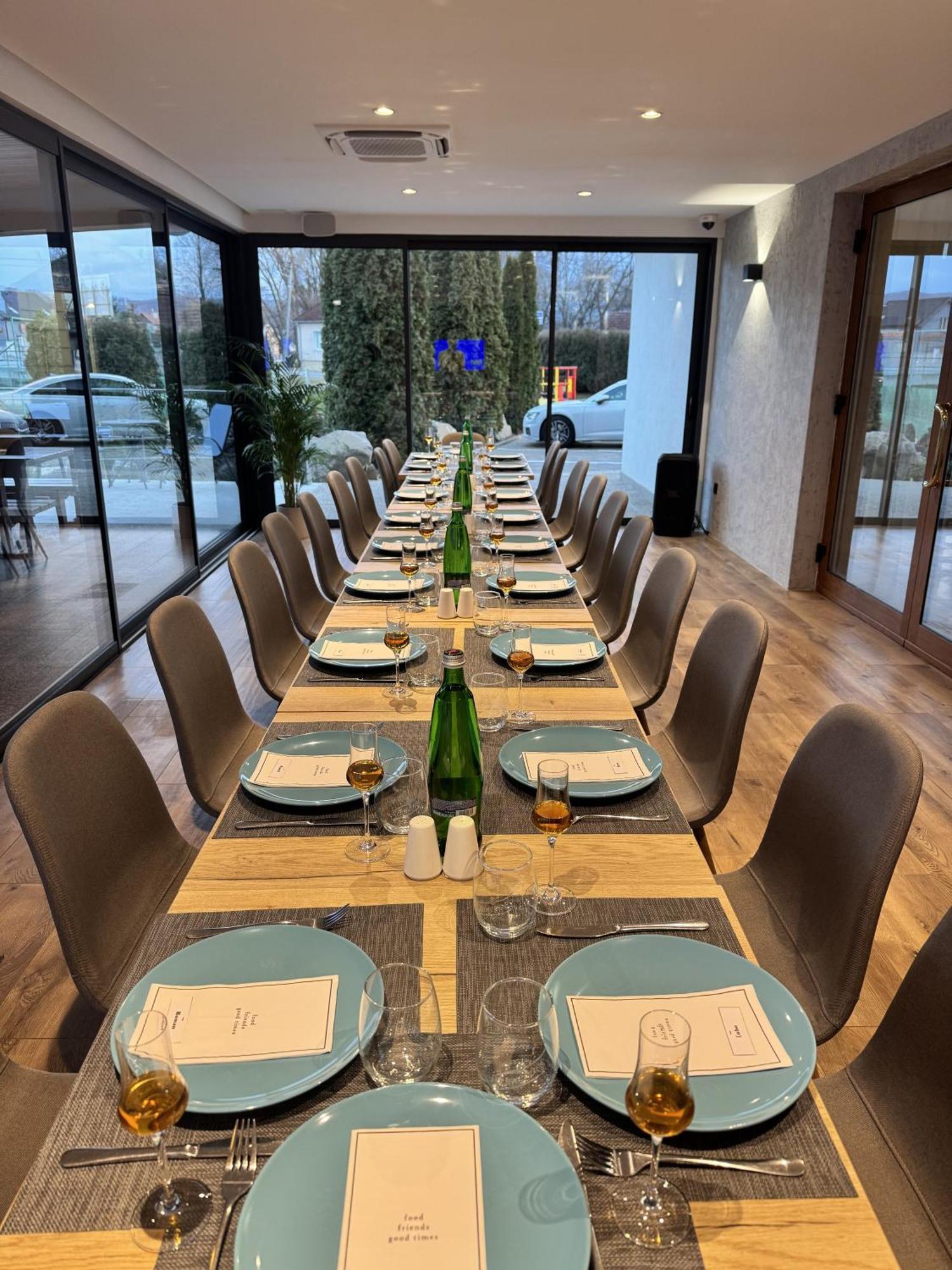 Raketa Residence, Restaurant & Hotel Prievidza Eksteriør bilde